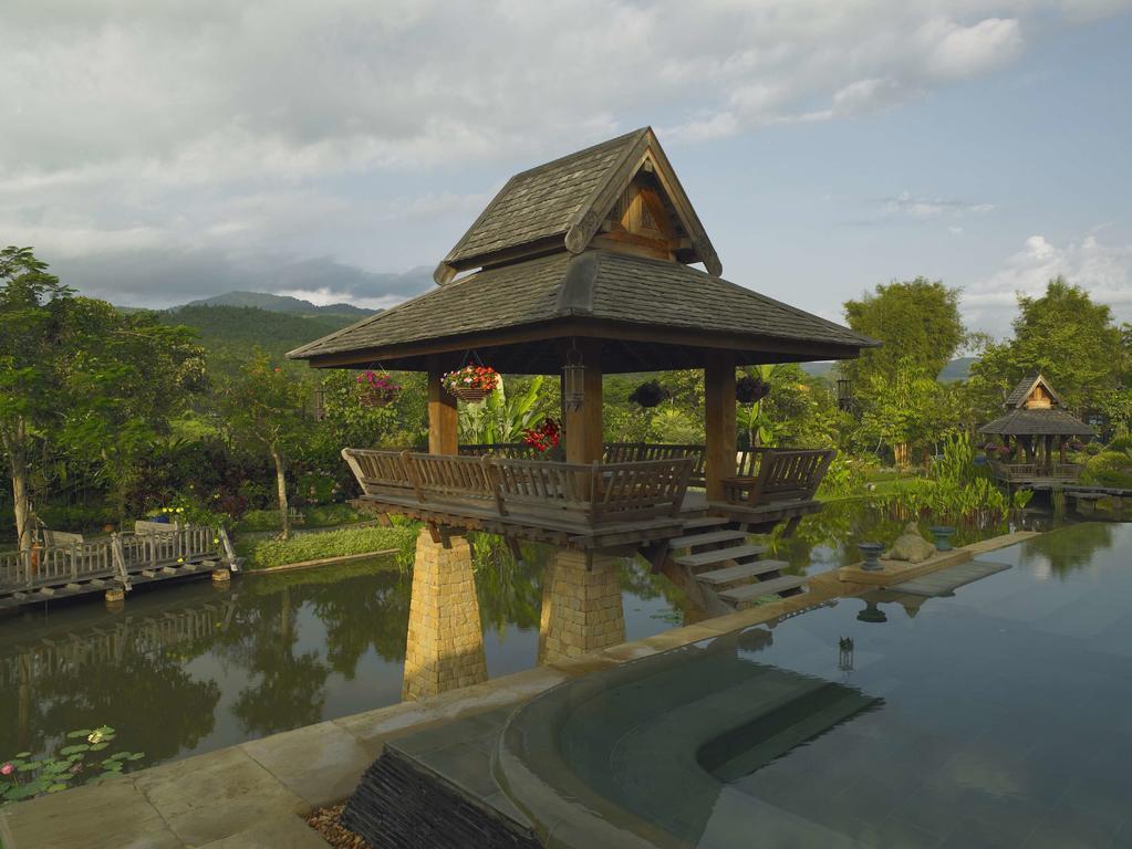 Howie'S Homestay Mae Rim Exteriör bild