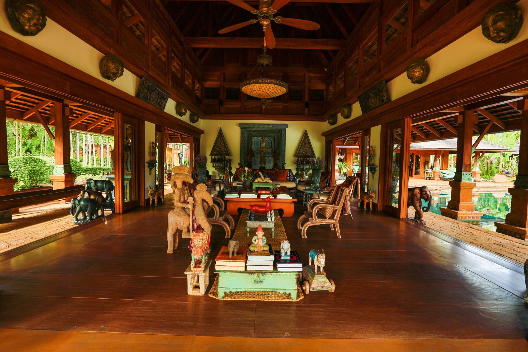 Howie'S Homestay Mae Rim Exteriör bild